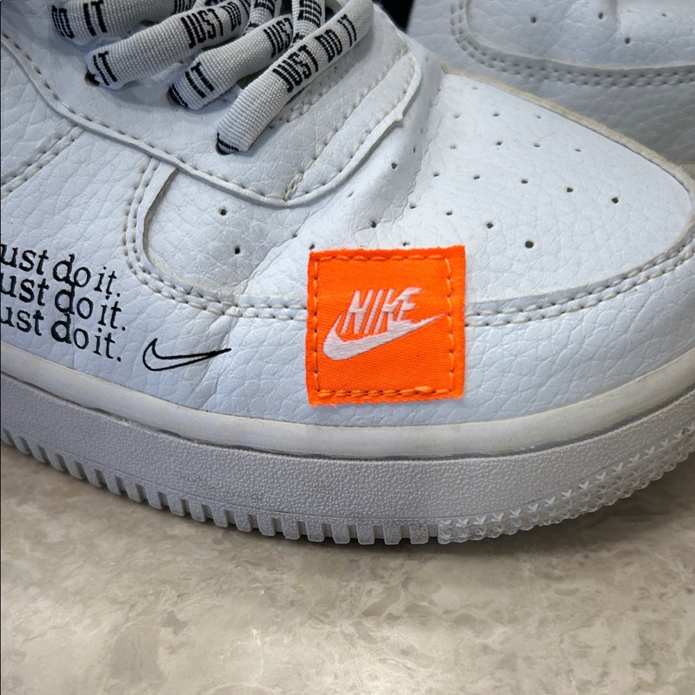 Nike Air White and Orange Patterned Sneakers - Picture 6 of 14